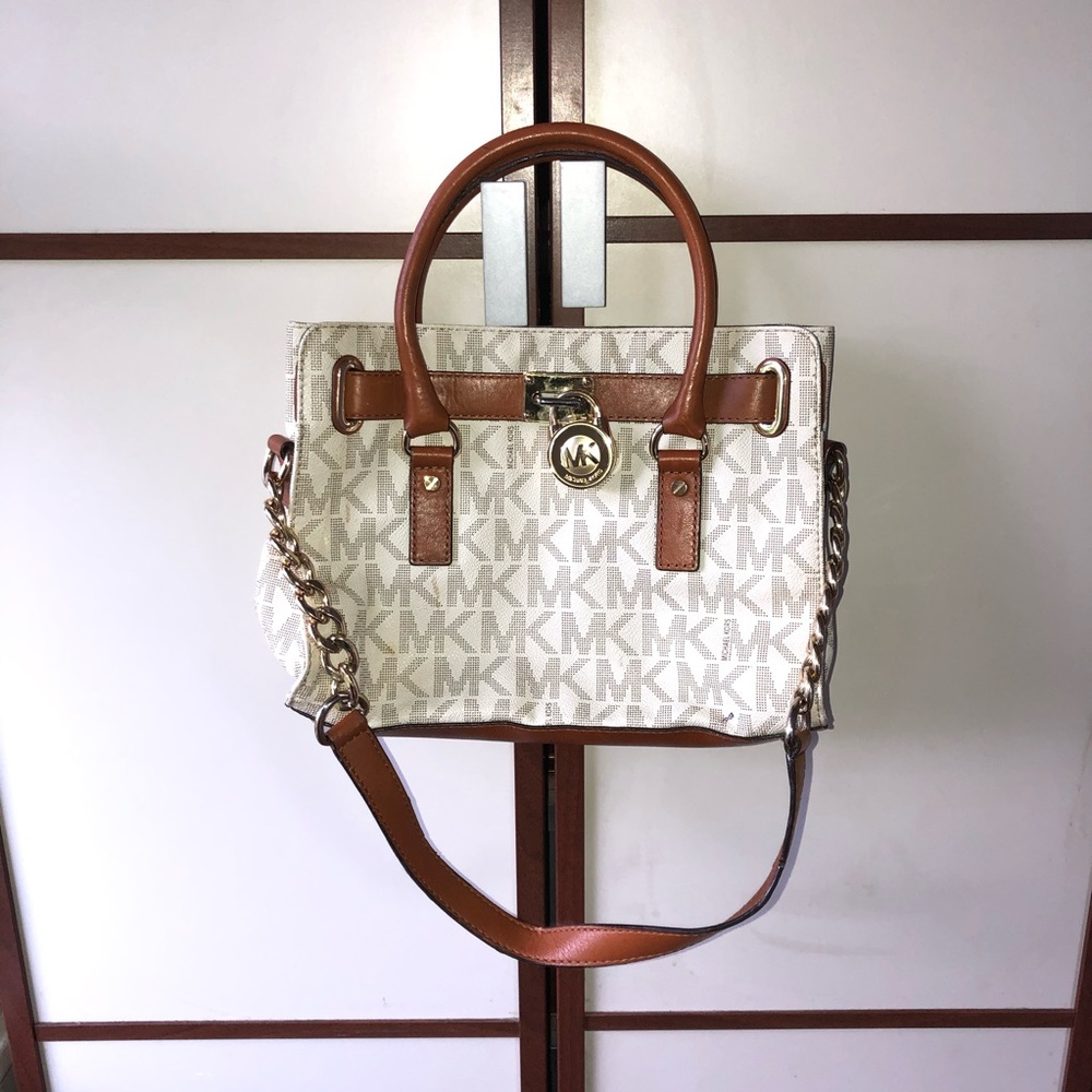 Michael kors purse